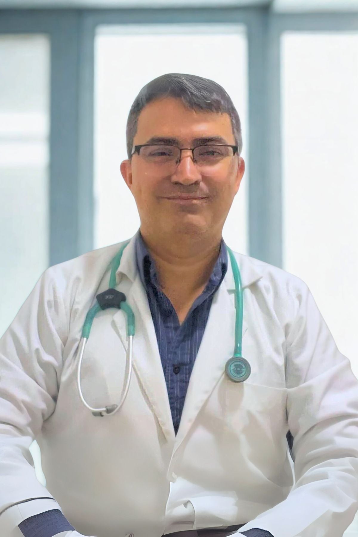 Cita médica general online con Juan Andrés Rivera  | Santara Bienestar